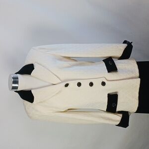 St. John Cr W Blk Trim Vit. Jacket.